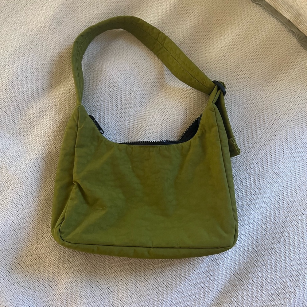 Green Baggu shoulder bag